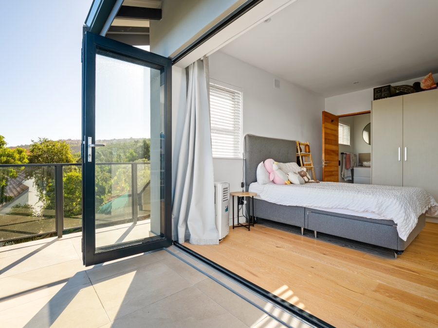 6 Bedroom Property for Sale in Old Place Western Cape
